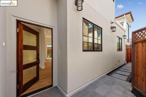 914 Cedar St, Berkeley, CA 94710 photo 1