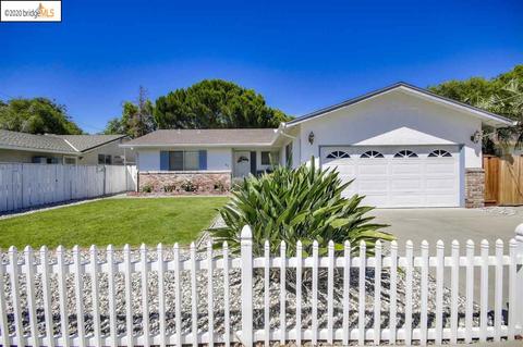 95 E Lake Dr, Antioch, CA 94509 photo 1