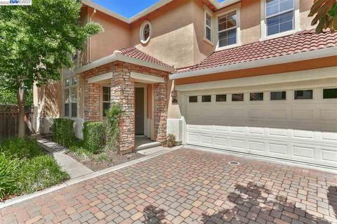 3946 Hampden Ct, Dublin, CA 94568 photo 1