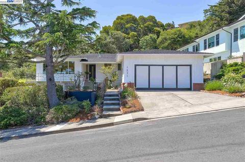 1231 Toyon Dr, Millbrae, CA 94030 photo 1