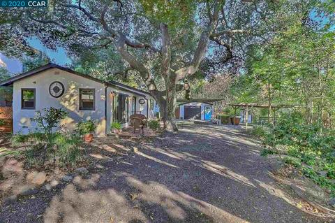 900 Mellus St, Martinez, CA 94553 photo 1