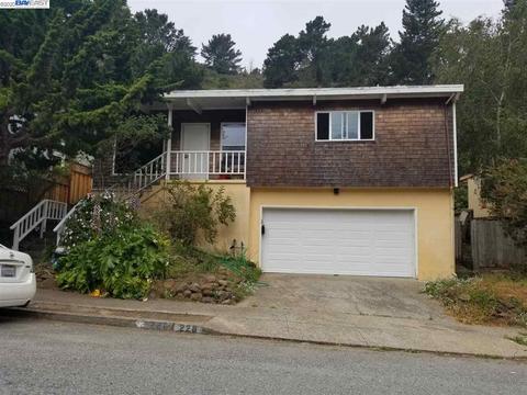 228 Modoc Pl, Pacifica, CA 94044 photo 1