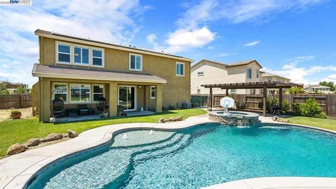 2358 Bismark Ave, Manteca, CA 95337 photo 1