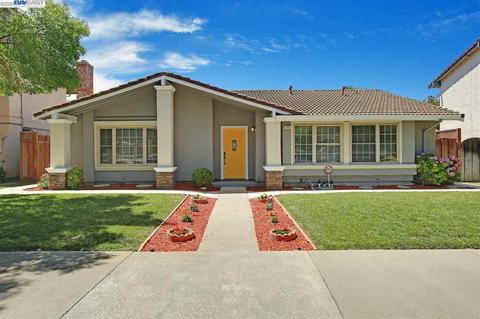 4465 Deep Creek Rd, Fremont, CA 94555 photo 1