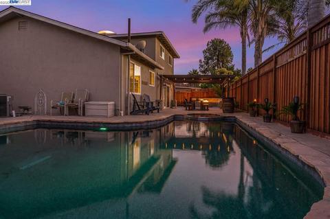 7087 Utica Ct, Dublin, CA 94568 photo 1