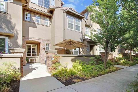 5318 Fioli Loop, San Ramon, CA 94582 photo 1