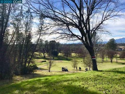 6003 Gleneagles Ct, Redding, CA 96003 photo 1
