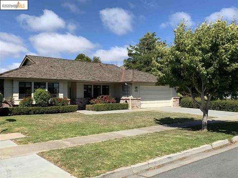 1095 Kentfield Dr, Salinas, CA 93901 photo 1