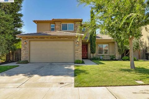 2280 Capistrano St, Manteca, CA 95337 photo 1