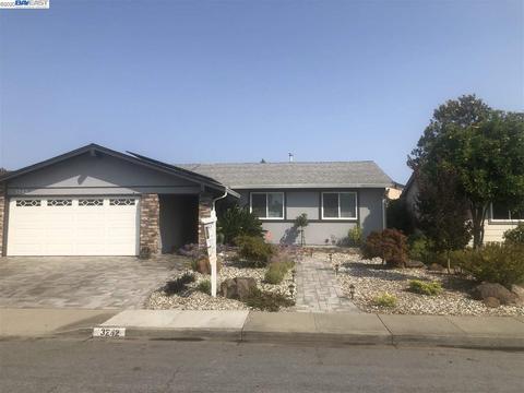 3242 Darwin, Fremont, CA 94555 photo 1