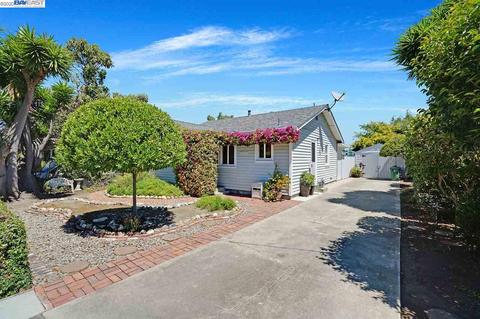 36928 Olive St, Newark, CA 94560 photo 1