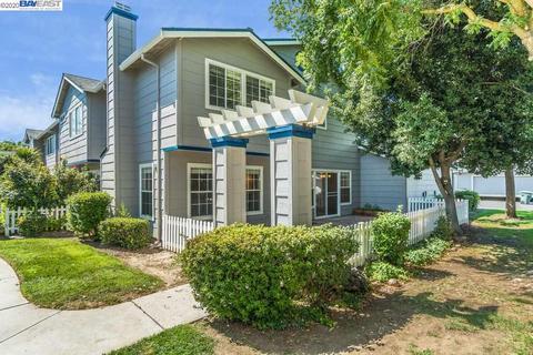 1030 Beaconfield Ct, Tracy, CA 95376 photo 1