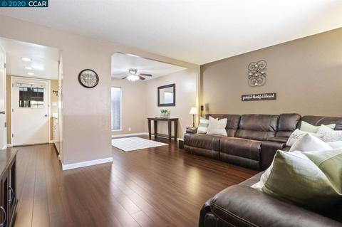 5468 Roundtree Pl #B, Concord, CA 94521 photo 1