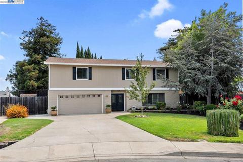 7950 Spruce Ct, Newark, CA 94560 photo 1