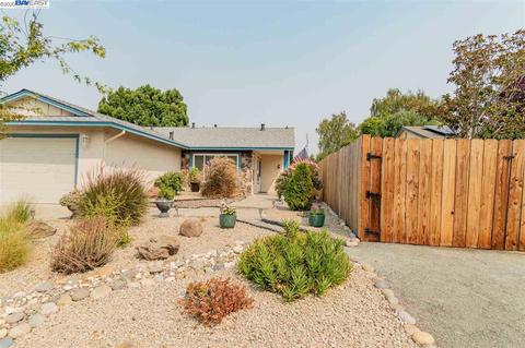 752 Joyce St, Livermore, CA 94550 photo 1