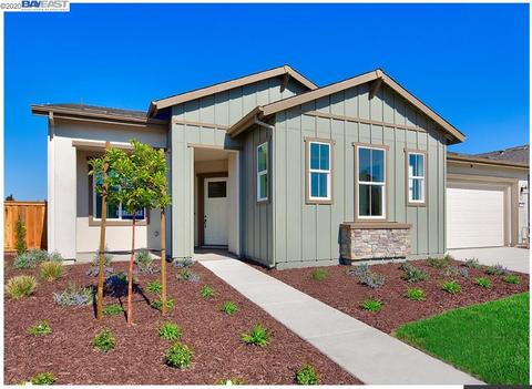 1318 Parkcrest, Manteca, CA 95336 photo 1