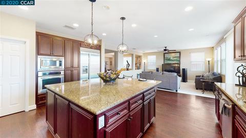 1212 Poplar Dr, Oakley, CA 94561 photo 1