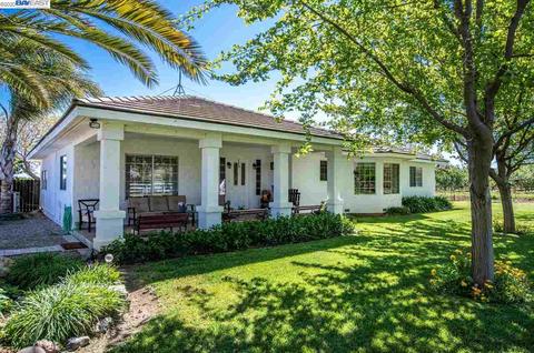 32296 S Bird Rd, Tracy, CA 95304 photo 1