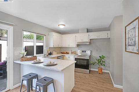277 Junipero Cmn, Fremont, CA 94536 photo 1