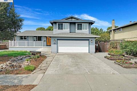 6161 Pomegranate Ave, Newark, CA 94560 photo 1