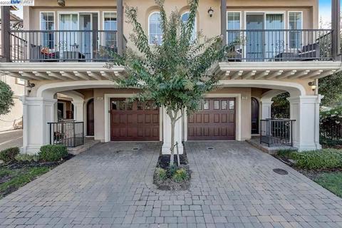 504 Berrellesa St, Martinez, CA 94553 photo 1