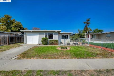 36844 Hafner St, Newark, CA 94560 photo 1