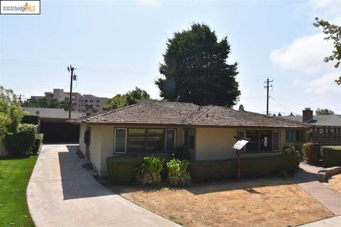 522 Manor Dr, Salinas, CA 93901 photo 1