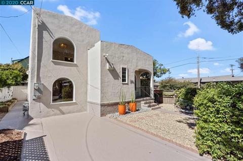 2910 Acton St, Berkeley, CA 94702 photo 1