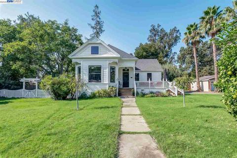 624 Division St, Pleasanton, CA 94566 photo 1