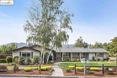 17 Wandel Dr, Moraga, CA 94556 photo 1