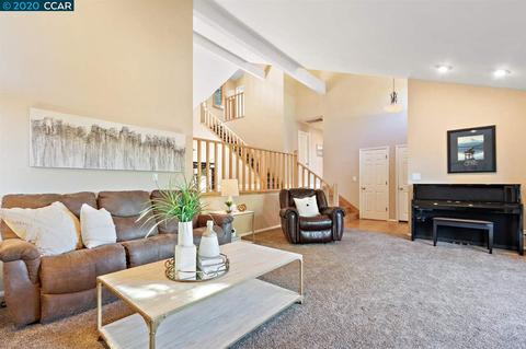 132 Greenbriar, Moraga, CA 94556 photo 1