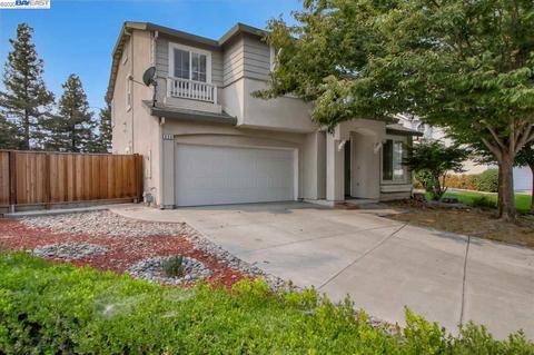 658 Harold Smith Dr, Tracy, CA 95304 photo 1