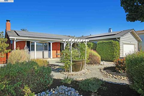 422 Robert Way, Livermore, CA 94550 photo 1