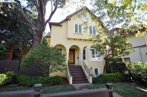 2848 Derby St, Berkeley, CA 94705 photo 1