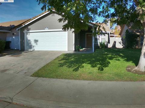 2825 Penny Ln, Modesto, CA 95354 photo 1