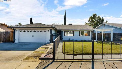 1476 Snyder St, Manteca, CA 95336 photo 1