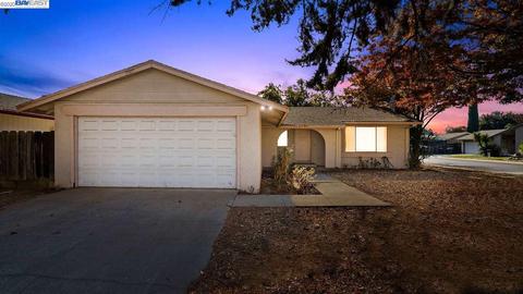 2028 Winton Ave, Modesto, CA 95350 photo 1