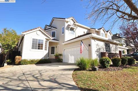 914 Arrowhead Ter, Clayton, CA 94517 photo 1