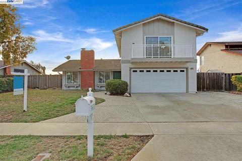 36631 Bridgepointe Dr, Newark, CA 94560 photo 1