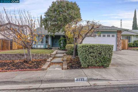 2233 Concord Dr, Pittsburg, CA 94565 photo 1