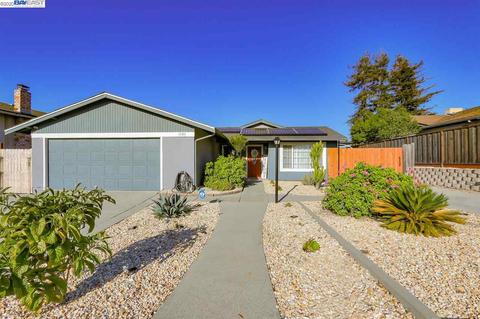 1131 Viewpoint Blvd, Rodeo, CA 94572 photo 1