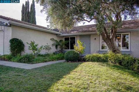 4490 Deerberry Ct, Concord, CA 94521 photo 1