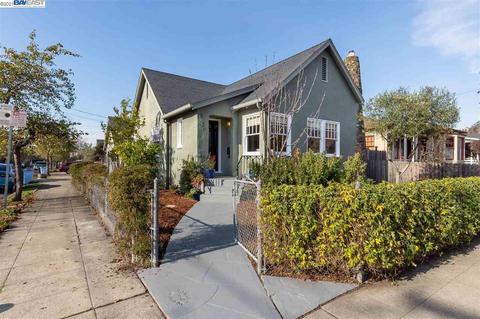 2324 Curtis St, Berkeley, CA 94702 photo 1