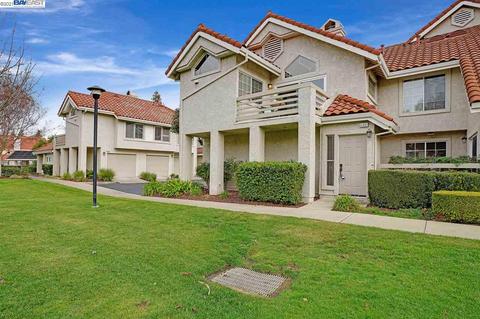 11861 Pollardstown Ct, Dublin, CA 94568 photo 1