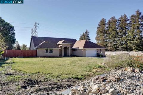 12162 Carnegie Dr, Tracy, CA 95377 photo 1