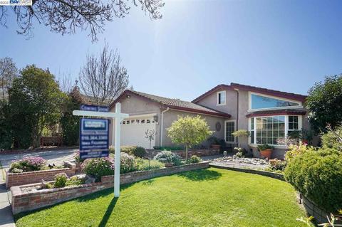 33563 Caliban Dr, Fremont, CA 94555 photo 1