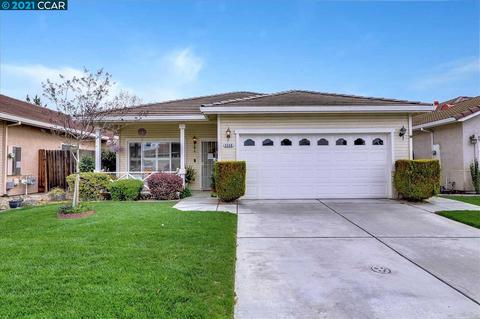 3240 Spring Garden Dr, Turlock, CA 95382 photo 1