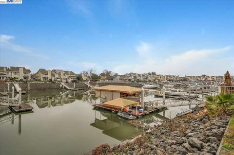 106 Pelican Loop, Pittsburg, CA 94565 photo 1