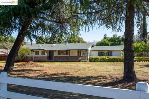 1860 Bailey Rd, Concord, CA 94521 photo 1