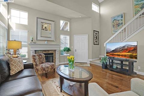 39882 Potrero Dr, Newark, CA 94560 photo 1